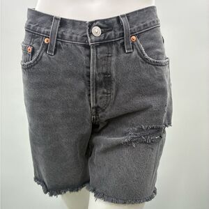 3For$20 Levi's Gray Distressed High-Rise Black Wash  Denim 90's Shorts size 25W